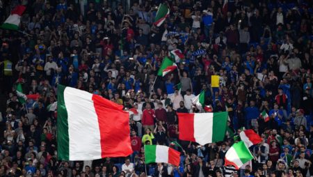 Euro 2020: Italia jep dritën jeshile për fansat në stadiume