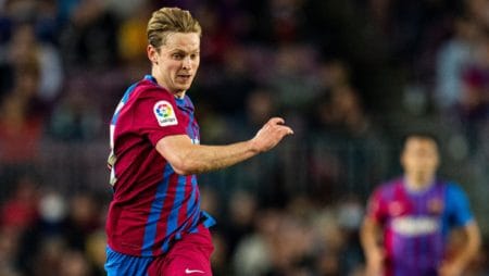 Merkato – Barcelona e gatshme të heqë dorë nga De Jong, United gati për të përfituar