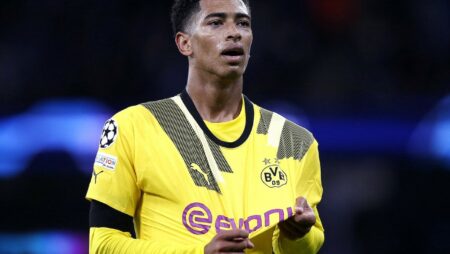 Jude Bellingham – Çfarë rezervon e ardhmja për talentin e Dortmund?