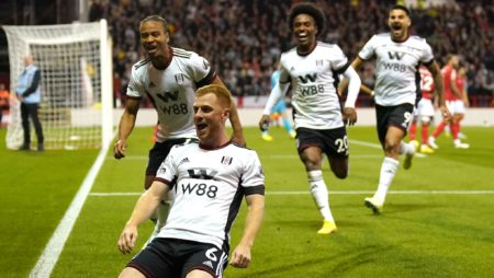 Premier League – Aston Villa dhe Fulham vulosin fitore të rëndësishme