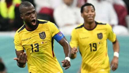 Botërori 2022 – Ekuadori mposht Katarin në ndeshjen hapëse