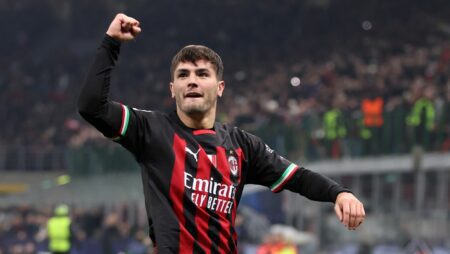 Merkato – Chelsea and Newcastle are monitoring the former City striker