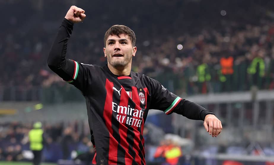 Merkato – Chelsea and Newcastle are monitoring the former City striker
