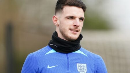 Merkato – Arsenal confident of securing Declan Rice's card