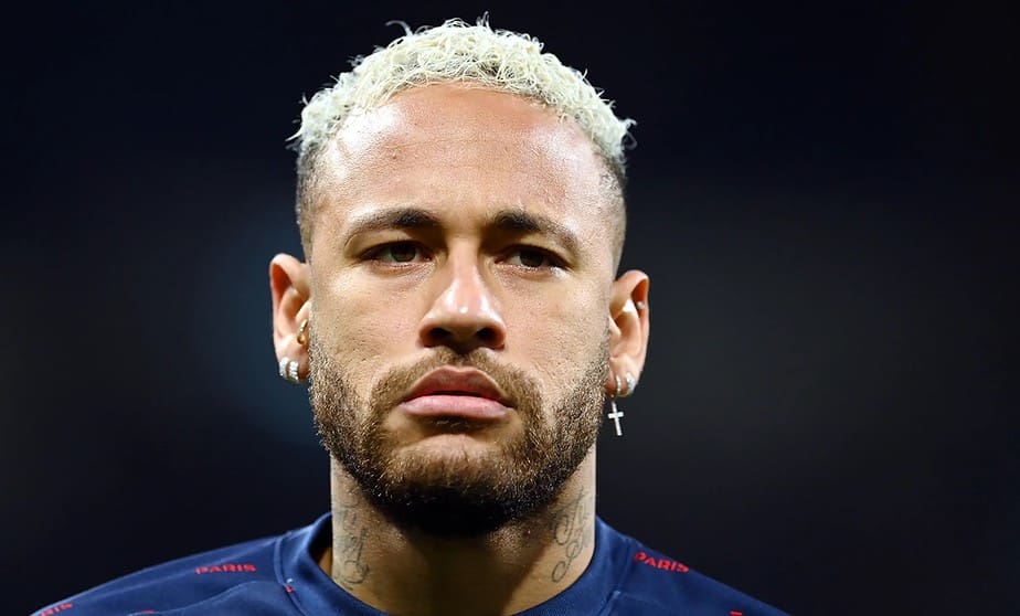 Manchester United - "Setan Merah" siap menyerang untuk Neymar, jika Sheikh Jassim bin Hamad mengambil kendali klub