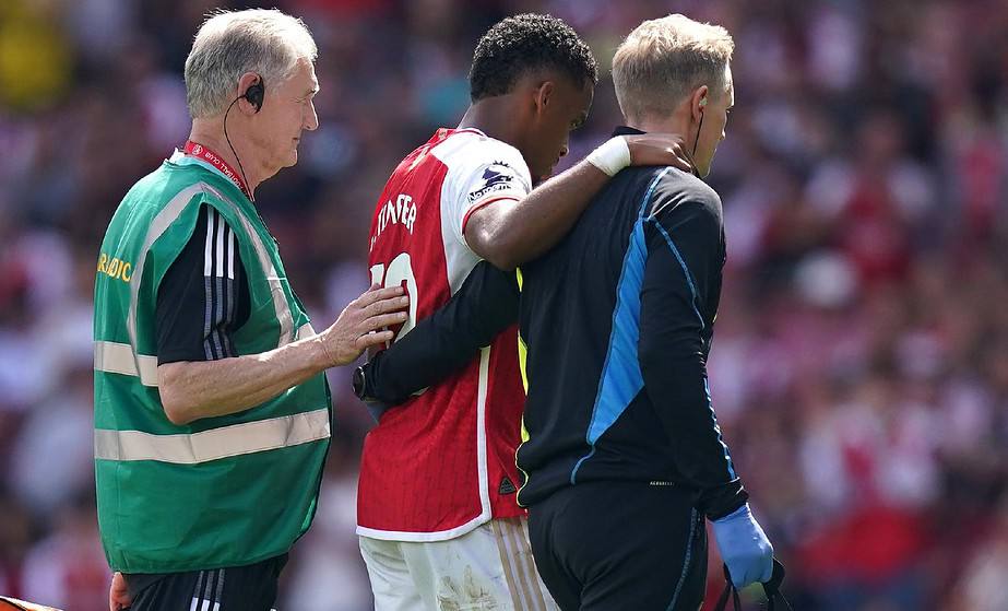 Arsenal – Jurrien Timber awaiting surgery